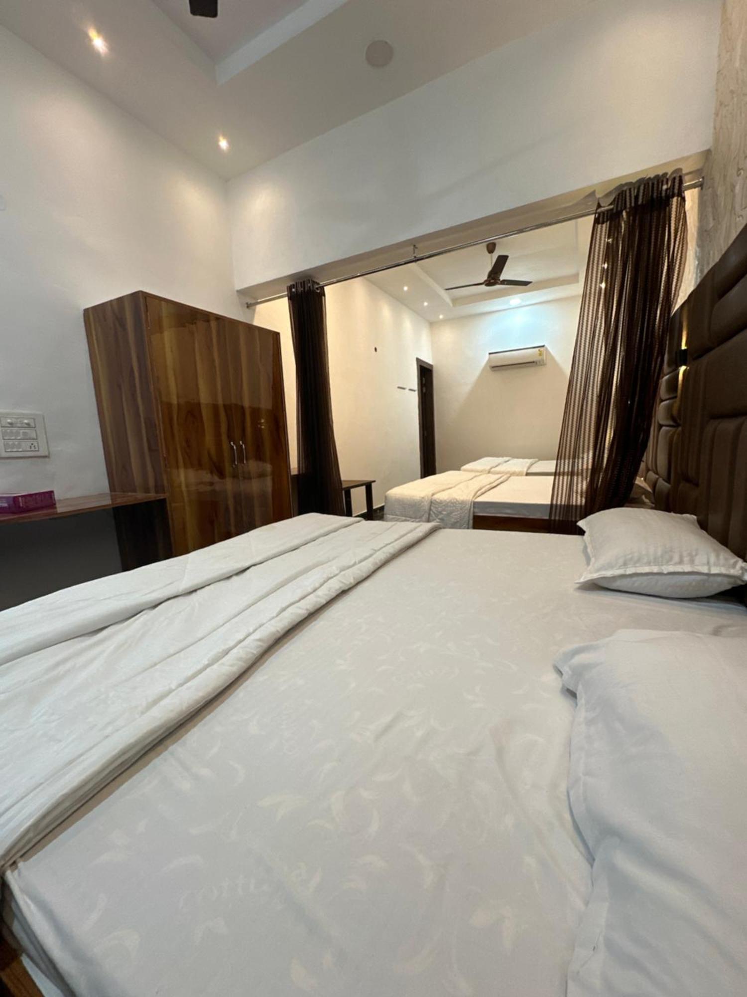 Bed and Breakfast The Bubbles Amritsar Zewnętrze zdjęcie